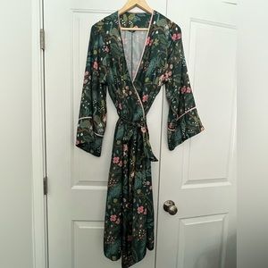 Summersalt Rifle Paper Co Emerald Peacock Cloud 9 Midi Robe M/L